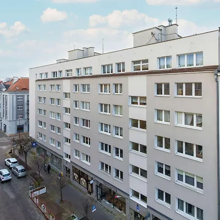 Bright Wladyslawa Iv In Centre By Renters Apartment Gdynia